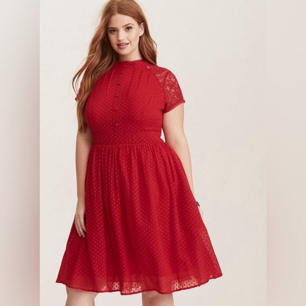 Torrid Size 18 Red Dress Short Sleeves Full Skirt with Built in Tulle Petticoat